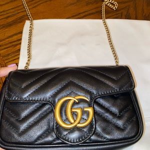 LUXURY BLACK GUCCI MARMONT MINI BAG!